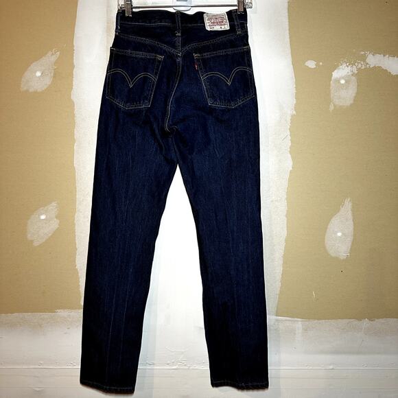 Levi's 501 Straight Leg Jeans Button Fly Dark Wash Denim Cotton Blue 26x30 - Picture 6 of 6